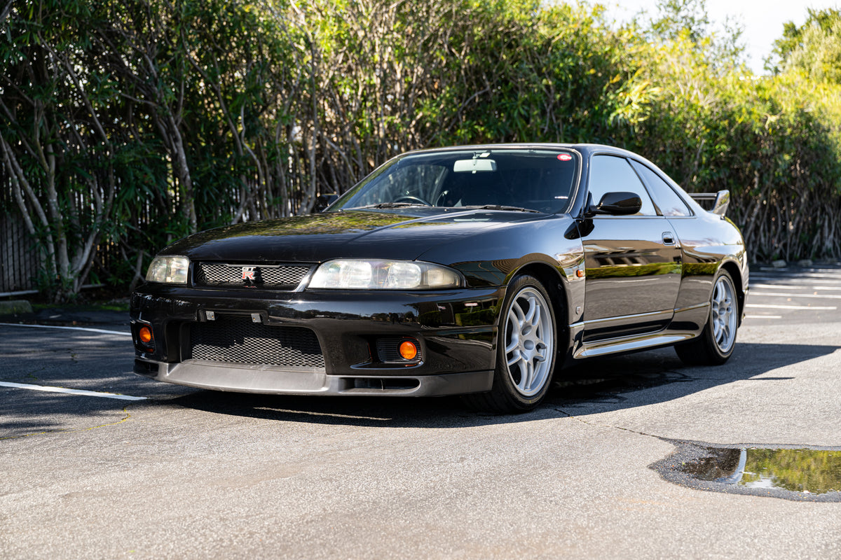 1995 Nissan Skyline GT-R V-Spec R33 [ECC-229] – EuroClassix