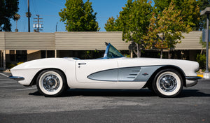 1961 Chevrolet Corvette Convertible [ECC-137]